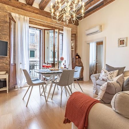 Italian Experience-Riva Degli Schiavoni Boutique Apartment Wenecja Zewnętrze zdjęcie