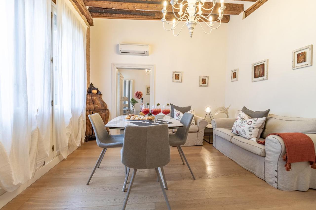 Italian Experience-Riva Degli Schiavoni Boutique Apartment Wenecja Zewnętrze zdjęcie